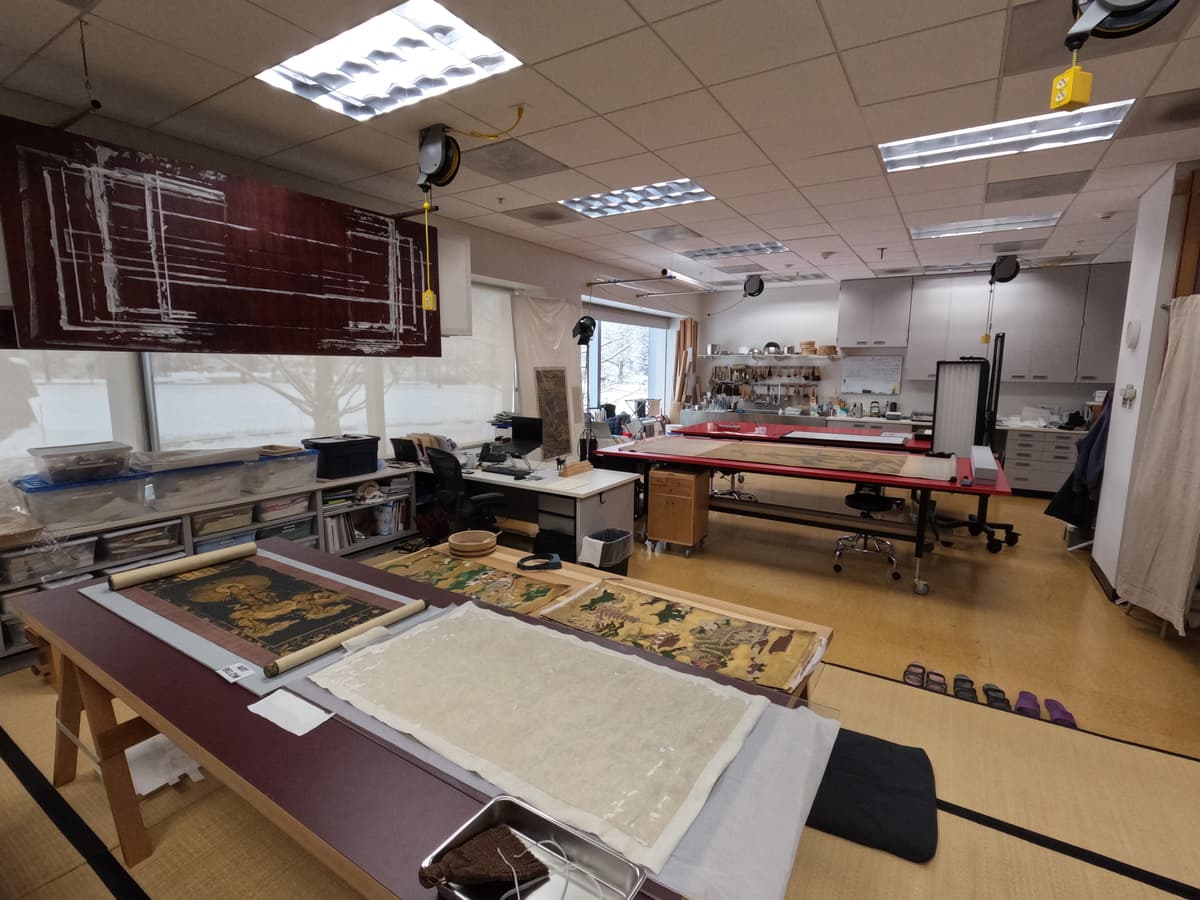 Asian Paintings Conservation Lab | Cleveland Museum of Art