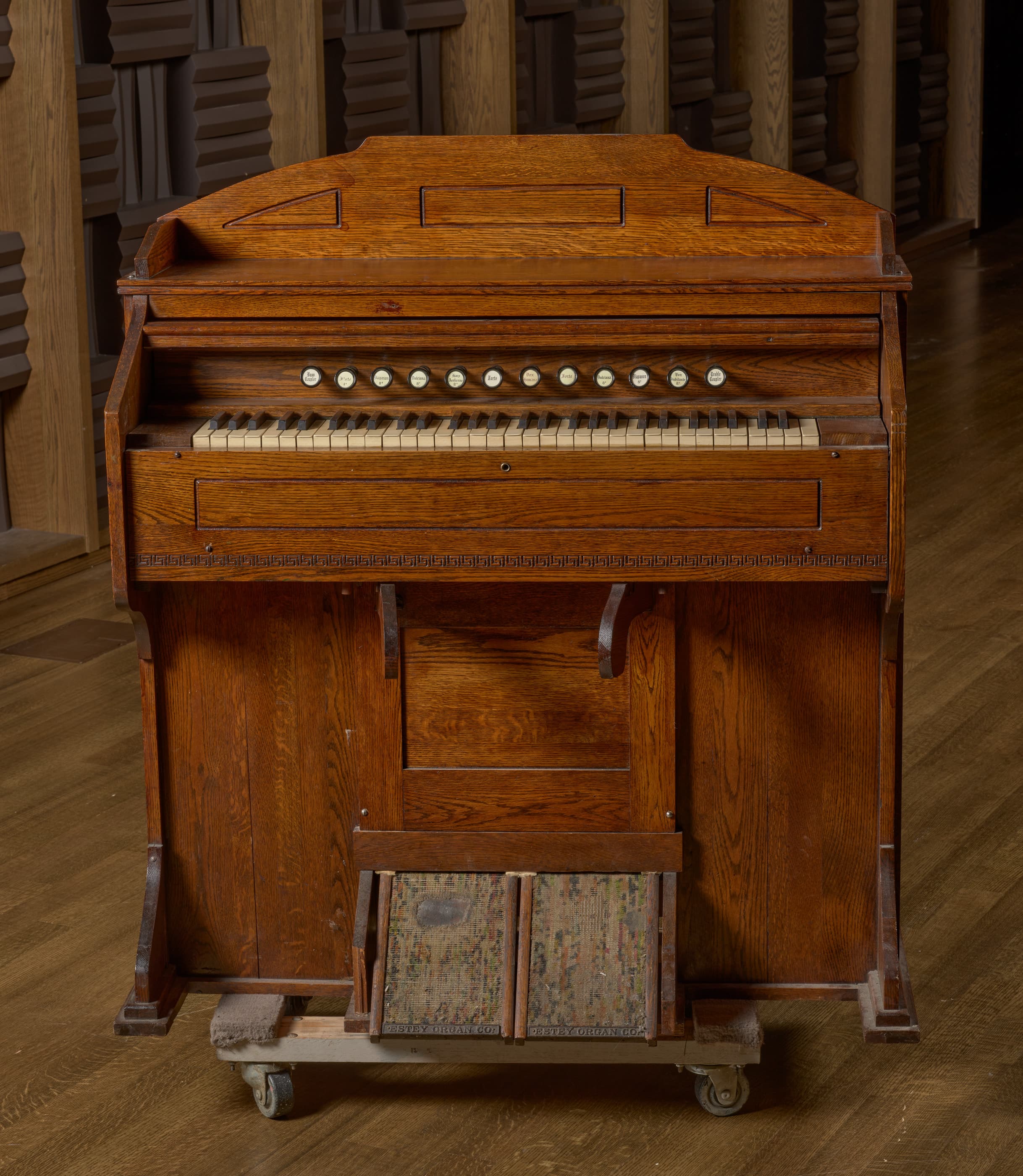 Pump Organ