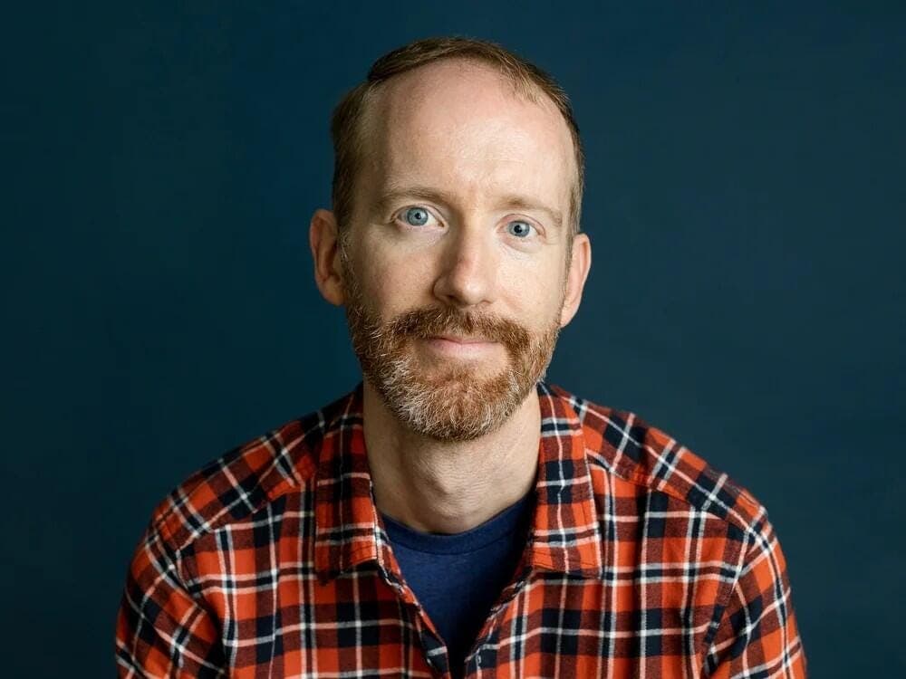 Nate Powell with a beard