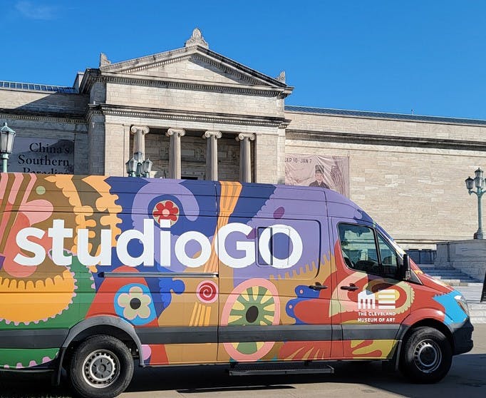 Studio Go, la furgoneta de arte móvil del CMA