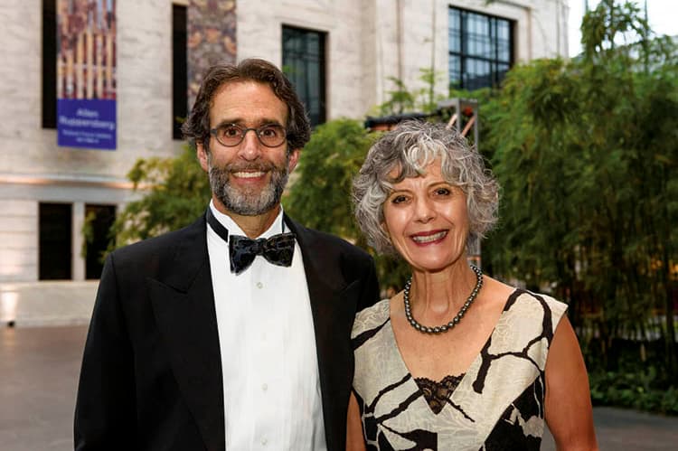 Dr. Daniel Sessler and Dr. Ximena Valdes Sessler